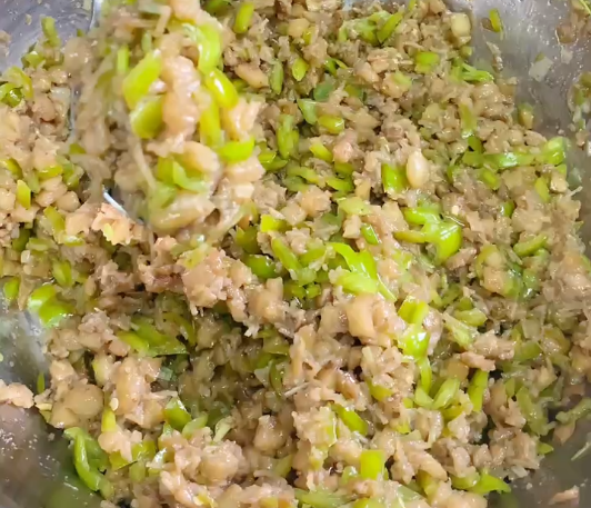 大顆粒餡包子機(jī) 大顆粒餡包子機(jī)