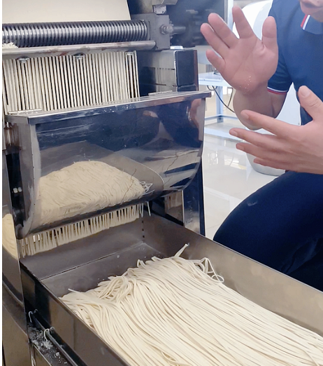 做面條應該選擇什么樣的面條機