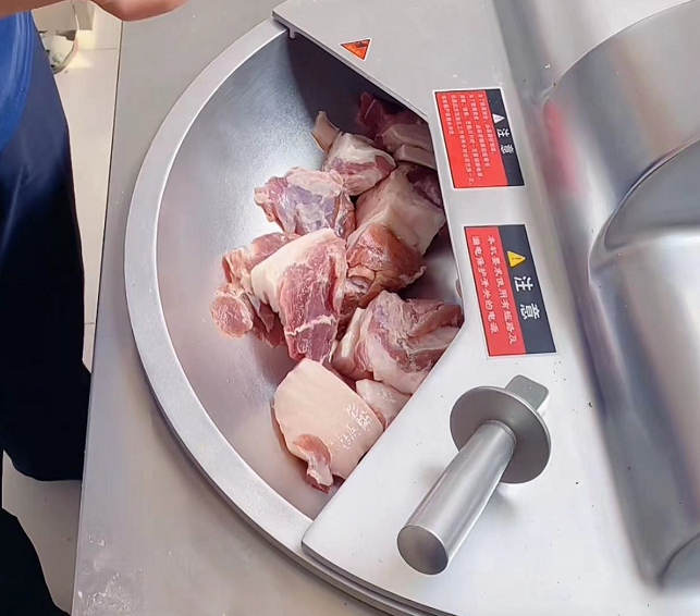 顆粒餡用什么機器剁