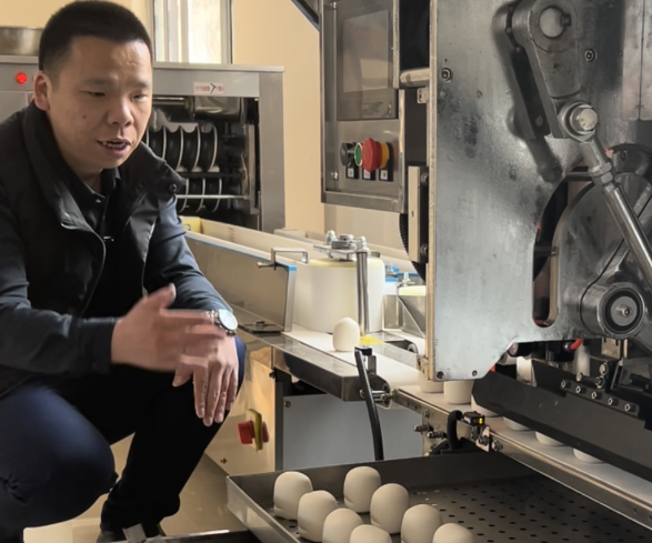 用饅頭機(jī)做的饅頭不起層是怎么回事？