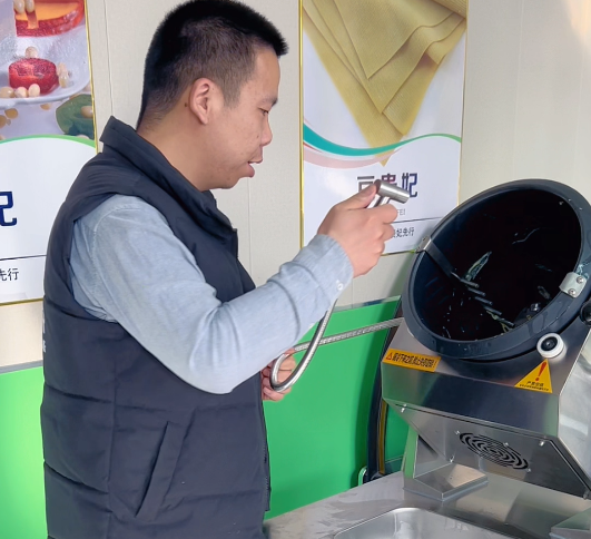 炒菜機怎么清洗
