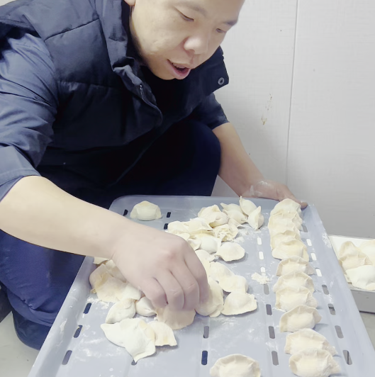餃子機做的餃子餡大嗎